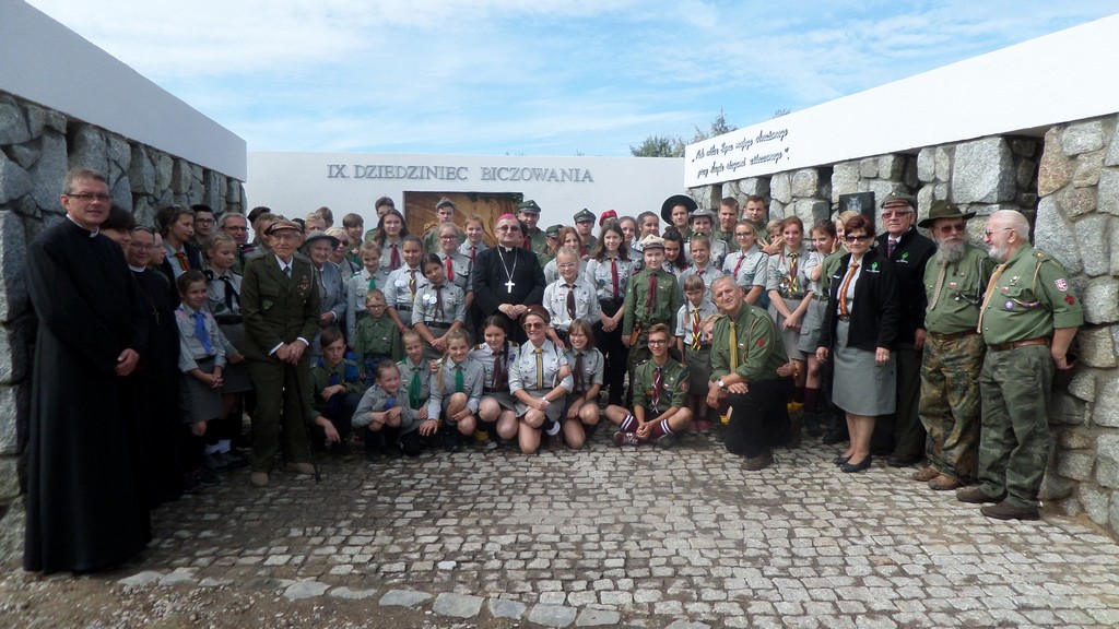 2017-7-29-019-Uroczystość Poświęcenia IXSTACJI KALWARII ROKITNIAŃSKIEJ