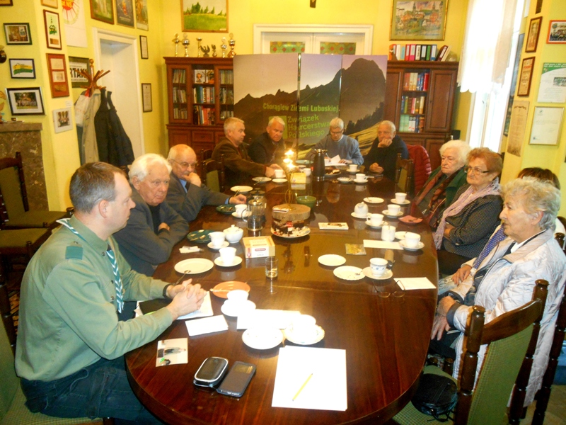 2017-10-06-02-Zbiorka-HKI-CzSz-DSCN0871